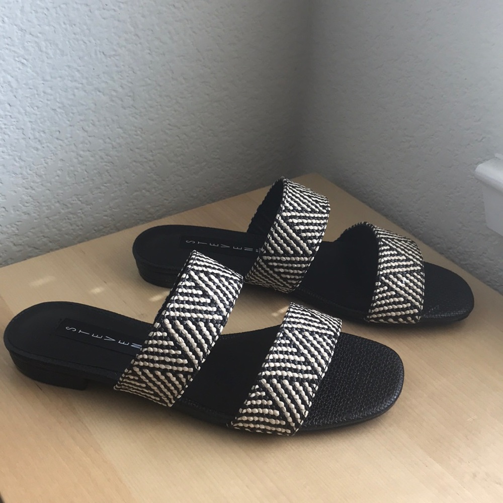 Steven by Steve Madden Friendsy Sandals - Picture 8 of 8